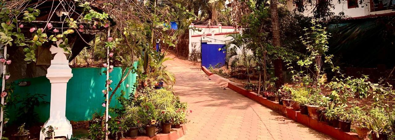 Stan-Inn, North Goa, Vagator, With Strong Wifi,Free Private Parking & Kitchen, Can Cook Where You Stay المظهر الخارجي الصورة